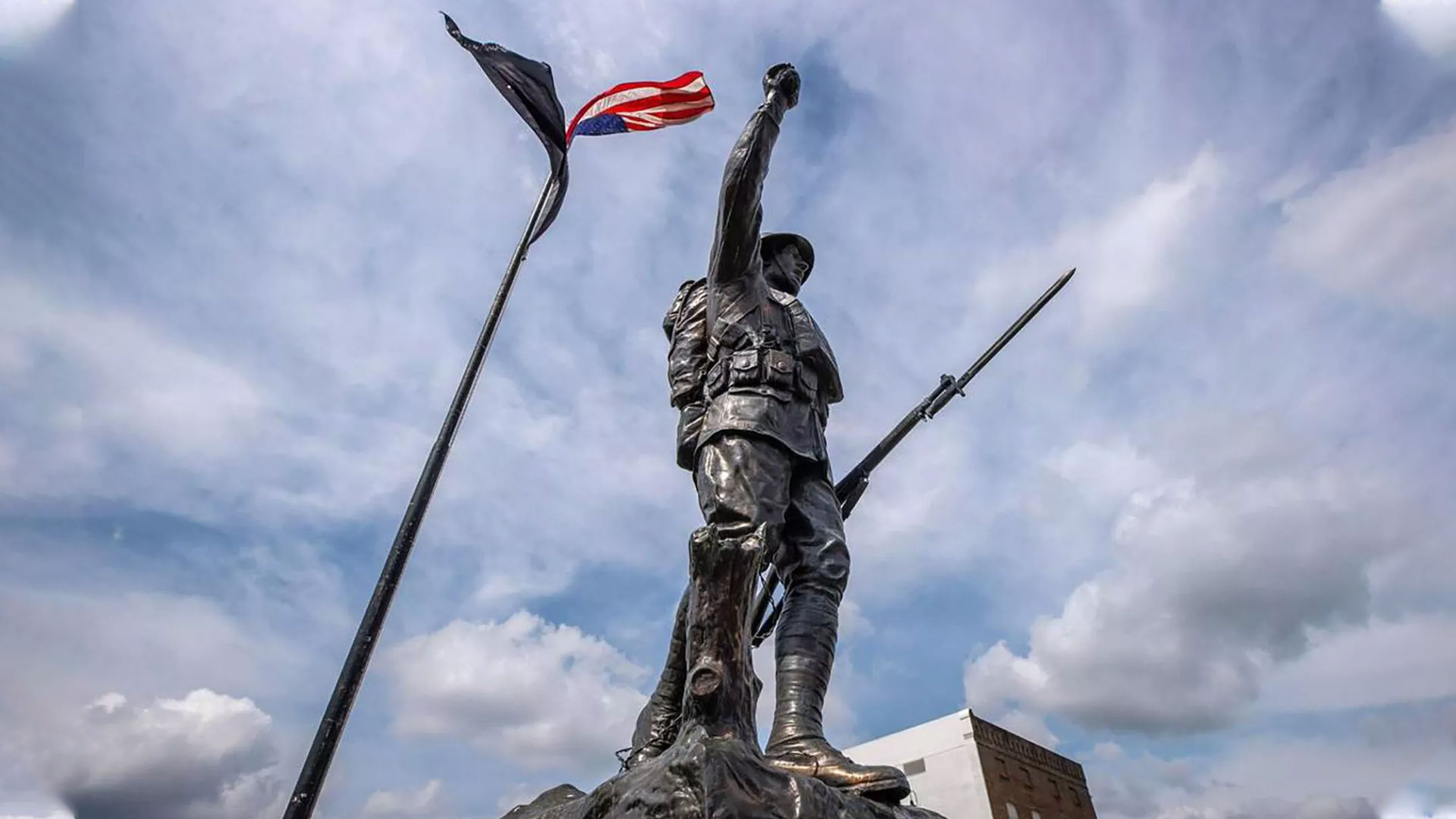 Controversy Brews Over Potential Relocation of Century-Old WWI Statue in Kentucky Town...